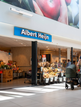 De foto van de winkel Albert Heijn in Winkelcentrum Goverwelle